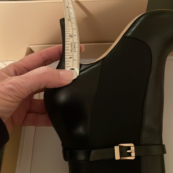 Michael Kors leather booties - Picture 6 of 8